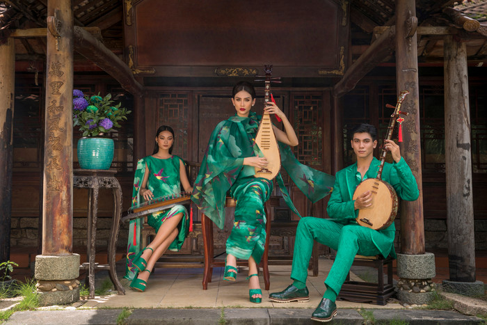 Võ Hoàng Yến mang đàn tỳ bà, thả dáng thần thái cùng học trò, hút hồn khán giả Ảnh 4