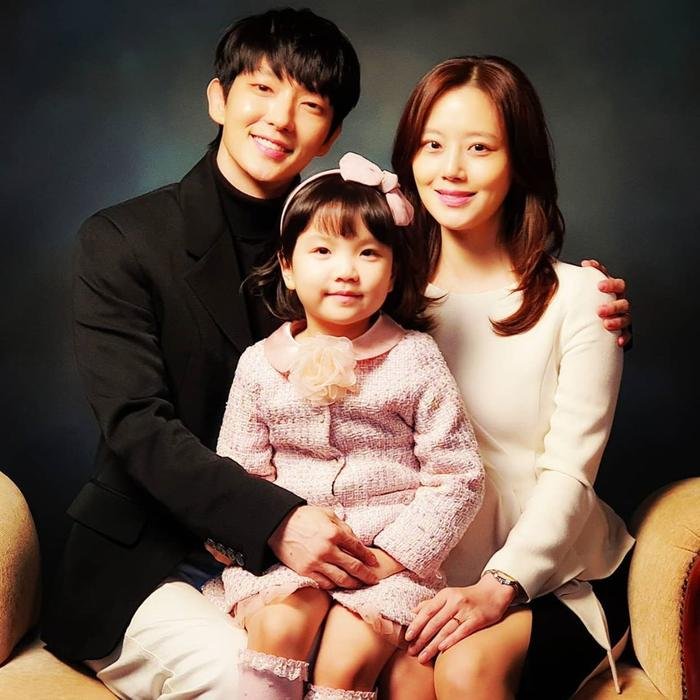 Angela Baby ủng hộ vợ chồng Moon Chae Won - Lee Jun Ki: Là fan cứng 'Hoa của quỷ'! Ảnh 7