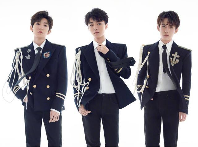 Nhan sắc TFBoys trong lần tụ họp gần nhất dưới ống kính của CCTV: Dịch Dương Thiên Tỉ bị chế giễu như quả bí ngô, Vương Nguyên lộ chiều cao khiêm tốn Ảnh 1