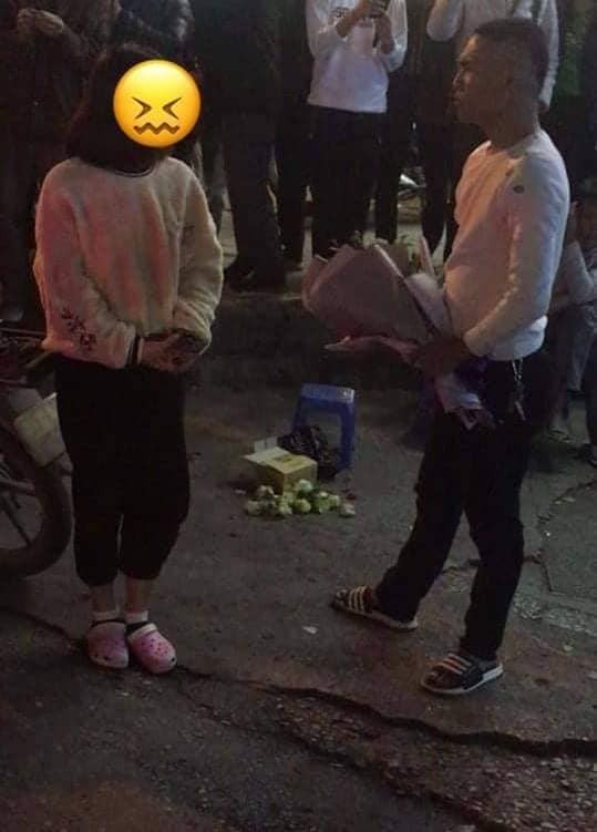 Màn tỏ tình hơi kì lạ