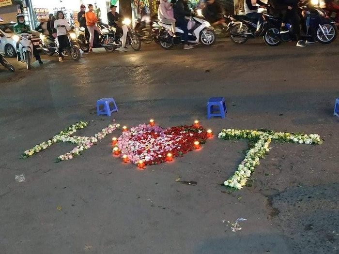 Cảnh tỏ tình trông lãng mạn chưa này