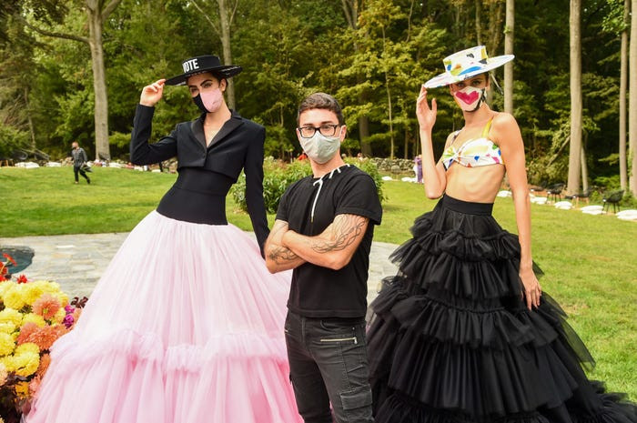 Ngôi nhà của Christian Siriano nằm ở khu Westport, Connecticut, Mỹ. 