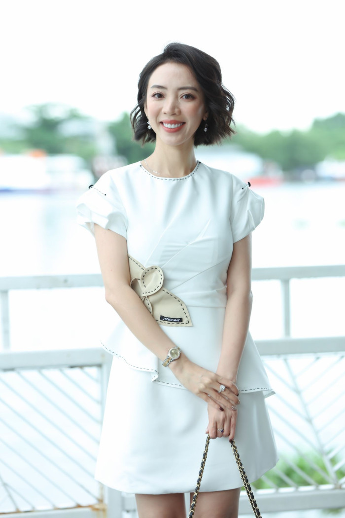 Thu Trang ngày càng sang chảnh, kể chuyện được cha con Tiến Luật tổ chức sinh nhật Ảnh 5