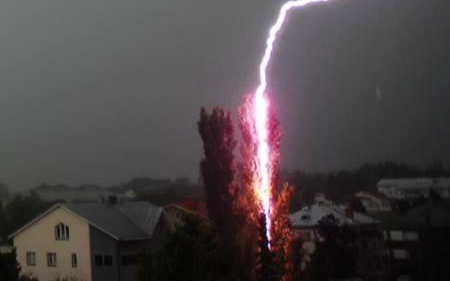 Nhân viên kỹ thuật bị sét đánh tử vong tại sân bay Nội Bài khi đang kiểm tra tàu bay trước giờ cất cánh Ảnh 2