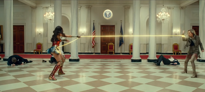 Trailer 'Wonder Woman 1984' bản Nhật có thêm cảnh phim về trận đánh giữa Diana và Cheetah Ảnh 9