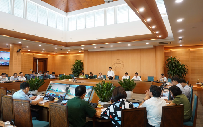 Thêm 1 ca xuất cảnh sang Nhật Bản dương tính với COVID-19, Hà Nội yêu cầu kiểm tra quán bar, karaoke Ảnh 2