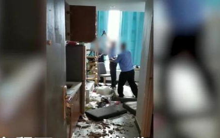 Mất liên lạc với người thuê, chủ nhà kinh hãi khi mở cửa thấy căn phòng ngập rác Ảnh 2