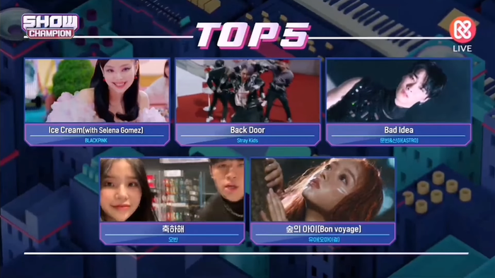 Cạnh tranh với BLACKPINK, YooA... STRAY KIDS xuất sắc ẵm cúp Show Champion Ảnh 1