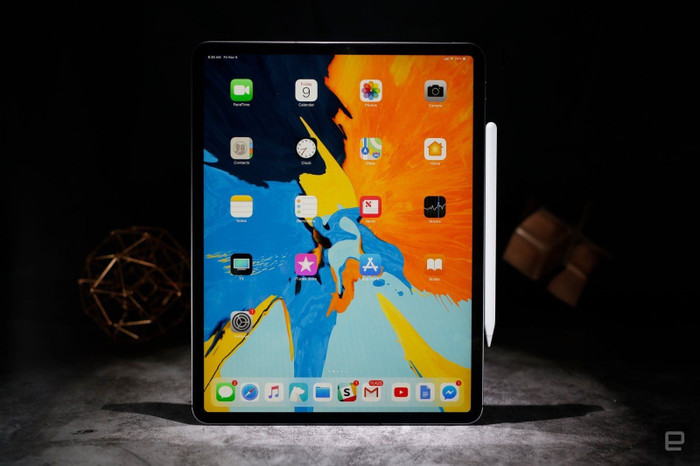 iPad Pro có thể là dòng máy đầu tiên có màn hình miniLED. Ảnh: engadget