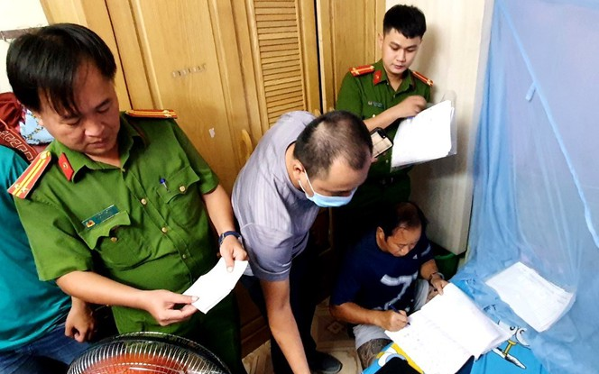 Triệt phá đường dây đánh bạc hơn 3.000 tỉ đồng ở Đà Nẵng Ảnh 2