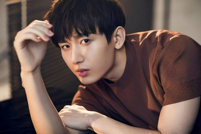 Hot boy Đại Thịnh quốc ngoài đời vô cùng đẹp trai và thu hút