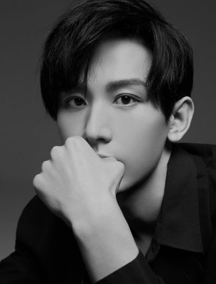 'Trường An Nặc': Bấn loạn với vẻ điển trai và gu thời trang tối giản của 'Điện hạ' Thành Nghị Ảnh 5