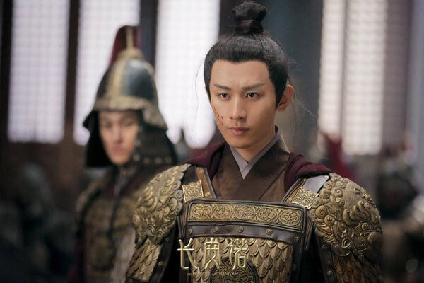 'Trường An Nặc': Bấn loạn với vẻ điển trai và gu thời trang tối giản của 'Điện hạ' Thành Nghị Ảnh 9