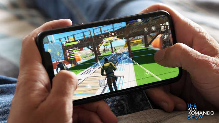  Epic Games đã phản công bằng cách khởi kiện cả Apple lẫn Google với cáo buộc độc quyền vì những chính sách đề ra trong chợ ứng dụng. (Ảnh: Kim Komando)