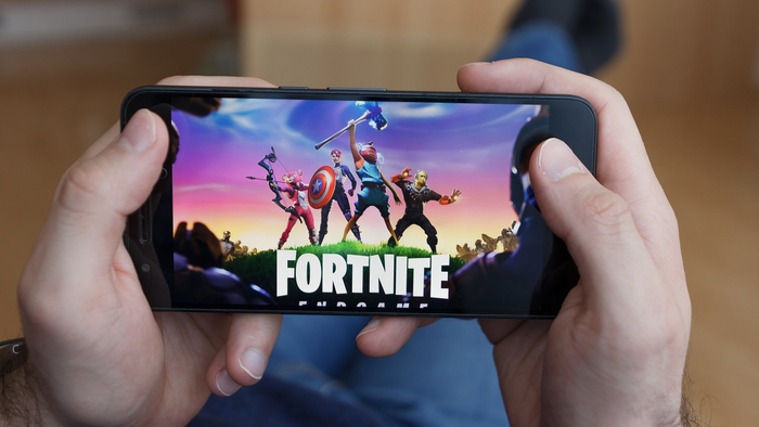 Apple và Epic Games sẽ gặp nhau tại một phiên điều trần chính thức được dự kiến diễn ra vào 28/09 tới. (Ảnh: NewsABC.net)
