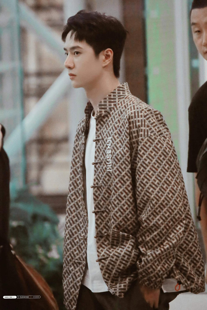 Vương Nhất Bác dù 'khó ở' và tròn trịa nhưng vẫn rất đẹp trai khi ghi hình chương trình Thiên thiên hướng thượng ngày 24/9 Ảnh 7