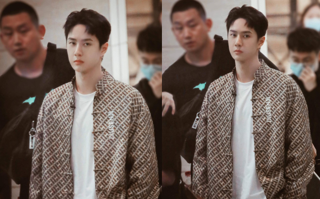 Vương Nhất Bác dù 'khó ở' và tròn trịa nhưng vẫn rất đẹp trai khi ghi hình chương trình Thiên thiên hướng thượng ngày 24/9 Ảnh 2