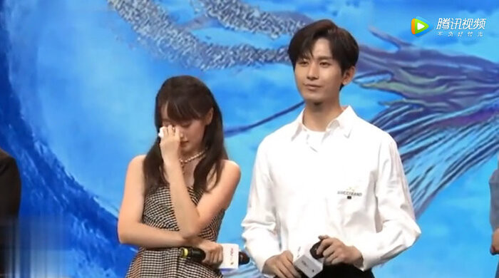 Không muốn làm phật lòng người hâm mộ nhưng cuối cùng lại mất đến 120 ngàn fan, Thành Nghị sẽ trở thành Tiêu Chiến thứ hai? Ảnh 15