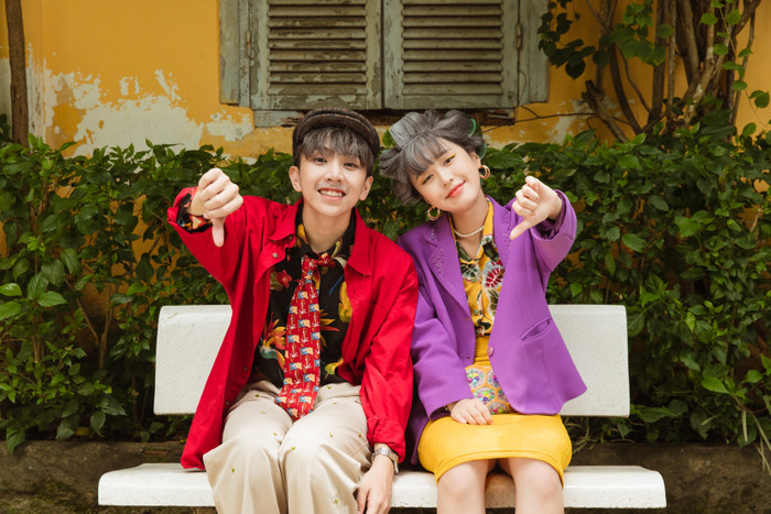 Fan té ngửa trước hình ảnh... bỗng dưng già nua của 'couple gà bông' Han Sara – Tùng Maru