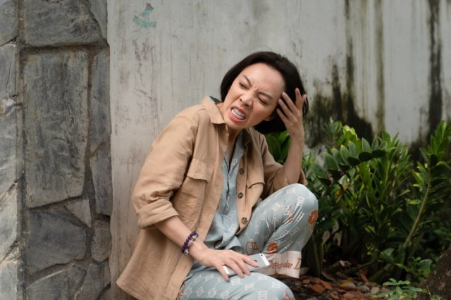 'Chuyện xóm tui' của Thu Trang có gì hay mà 2 tập đều chiếm lĩnh top đầu Trending Youtube? Ảnh 5