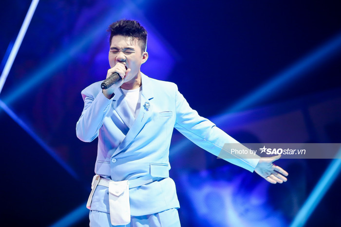 Fast flow 'đỉnh' Rap về Thủy Tinh, Kenji khiến LK - Datmaniac trầm trồ vì trình diễn quá 'cháy', tài không đợi tuổi Ảnh 5