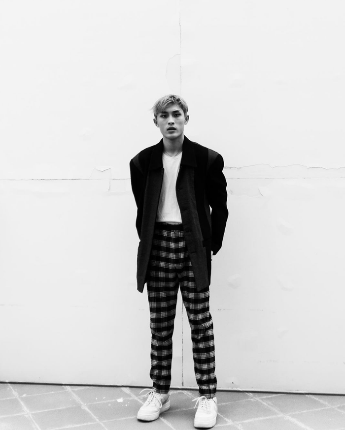 Tướng tá cũng vô cùng ngon lành đấy nhé các nàng. 