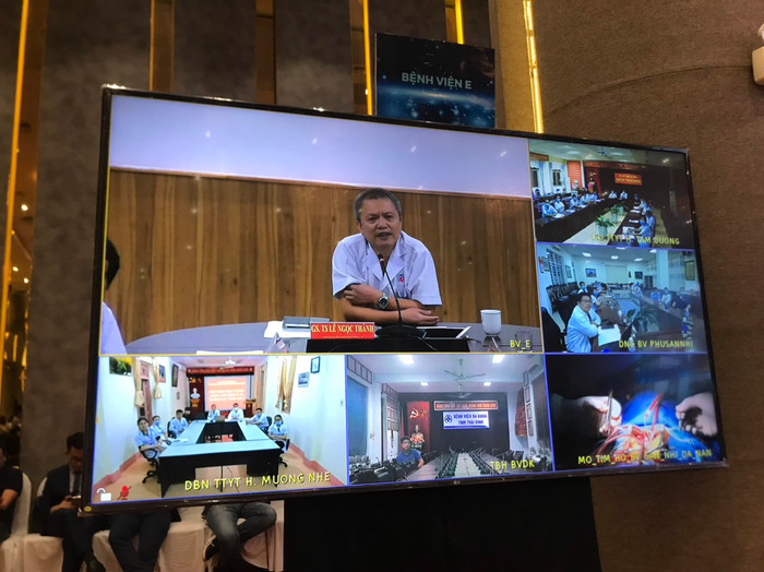 Hình ảnh tại một số điểm cầu.