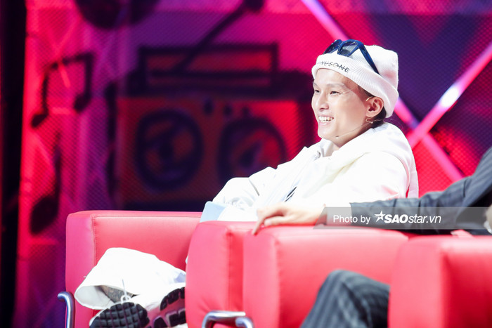 HLV Datmaniac: 'Vẻ ngoài không gai góc nhưng Nhật Hoàng là nhân tố đáng gờm tại King Of Rap' Ảnh 7