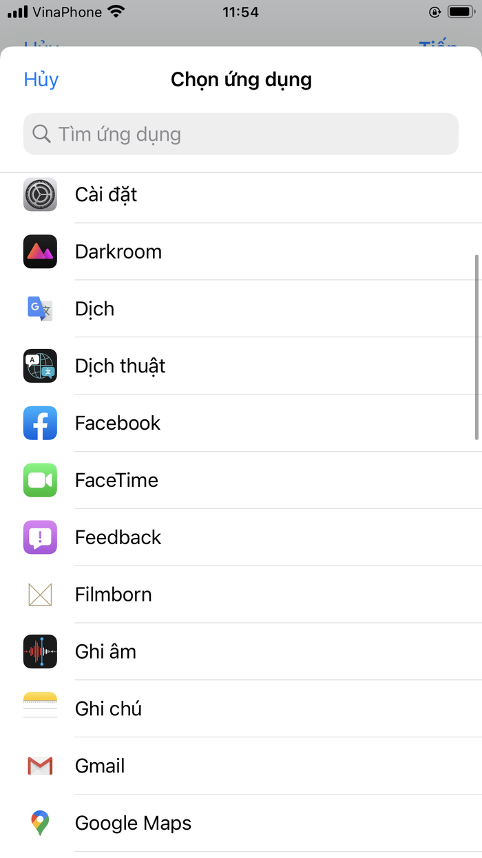 Bước 6: Tiếp đến, lựa chọn ứng dụng muốn thay đổi biểu tượng, chẳng hạn Facebook.