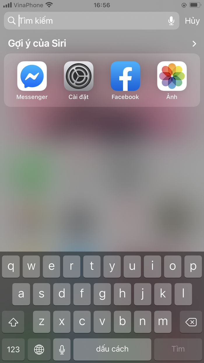 Nếu muốn nhanh chóng tìm kiếm ứng dụng mà bạn đã ẩn đi, bạn có thể nhấn gõ tên ứng dụng vào thanh 'Tìm kiếm'.