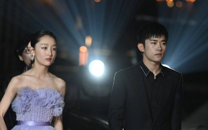 'Bách Hoa 2020': Dịch Dương Thiên Tỉ và Châu Đông Vũ thắng giải lớn với 'Em của niên thiếu' Ảnh 2