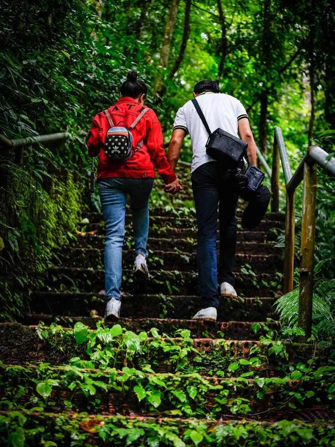 Khoe ảnh du lịch cùng bạn trai, MC Vân Hugo lần đầu công khai chân dung 'nửa kia' nhưng vẫn quyết làm điều này Ảnh 3
