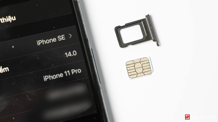 Phôi SIM mới được cho là tương thích với iOS 14. (Ảnh: Sforum)