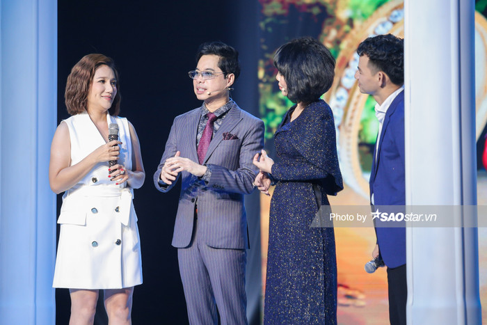 'Ông hoàng Bolero' Ngọc Sơn ăn ý với Xuân Bắc, dâng trào cảm xúc sáng tác ca khúc mới ngay tại Chân ái Ảnh 3