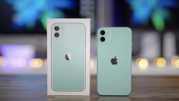 Một báo cáo mới đây từ Counterpoint cho thấy, không ít người hâm mộ Apple tại Mỹ đã 'đổ xô' mua các dòng iPhone đời trước, thay vì đợi iPhone mới trình làng. (Ảnh: 9to5mac)