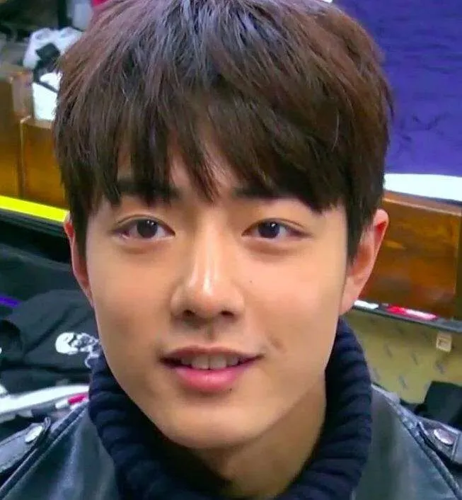 Đăng video mừng kỷ niệm 4 năm debut, Tiêu Chiến khiến fan bất ngờ khi đến hiện tại vẫn còn niềng răng Ảnh 5