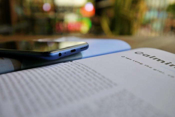 Dải loa kép làm tăng chất lượng âm thanh lên đáng kể, ở âm lượng trên 60% thì âm thanh từ điện thoại cực kỳ rõ nét