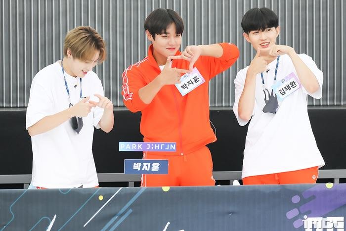 Đại hội thể thao idol 2020: Wanna One hội tụ đông vui, 'Quán quân' Kim Yo Han (X1) thì sao? Ảnh 25