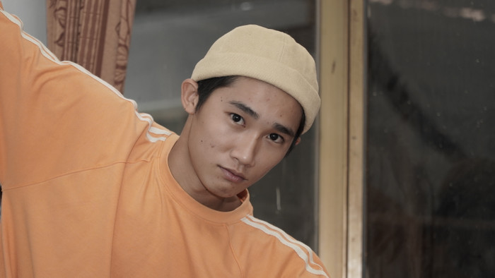 Anh Tú Wilson đảm nhận vai nam chính trong phim Ròm