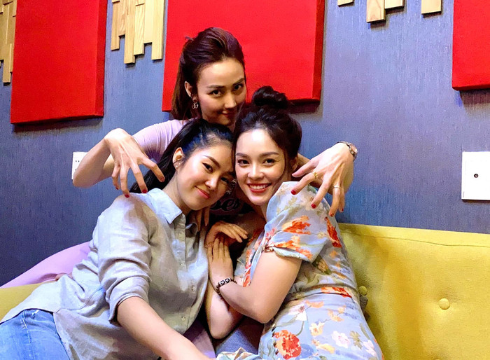 Ai nấy đều để lại bình luận khen ngợi cho nhan sắc xinh đẹp của cả 3 diễn viên