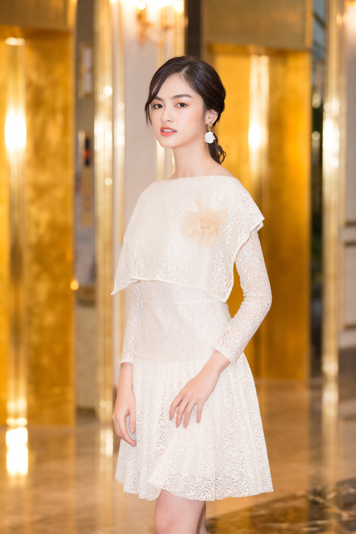 Hoa khôi Đại học Ngoại thương - Nguyễn Hà My.