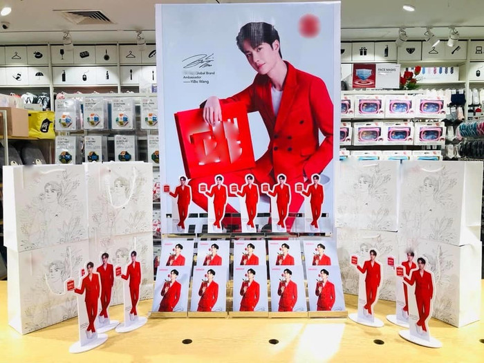 Nhãn hàng do Vương Nhất Bác làm đại diện xảy ra vấn đề, cách xử lý của anh làm nhiều người thất vọng Ảnh 12