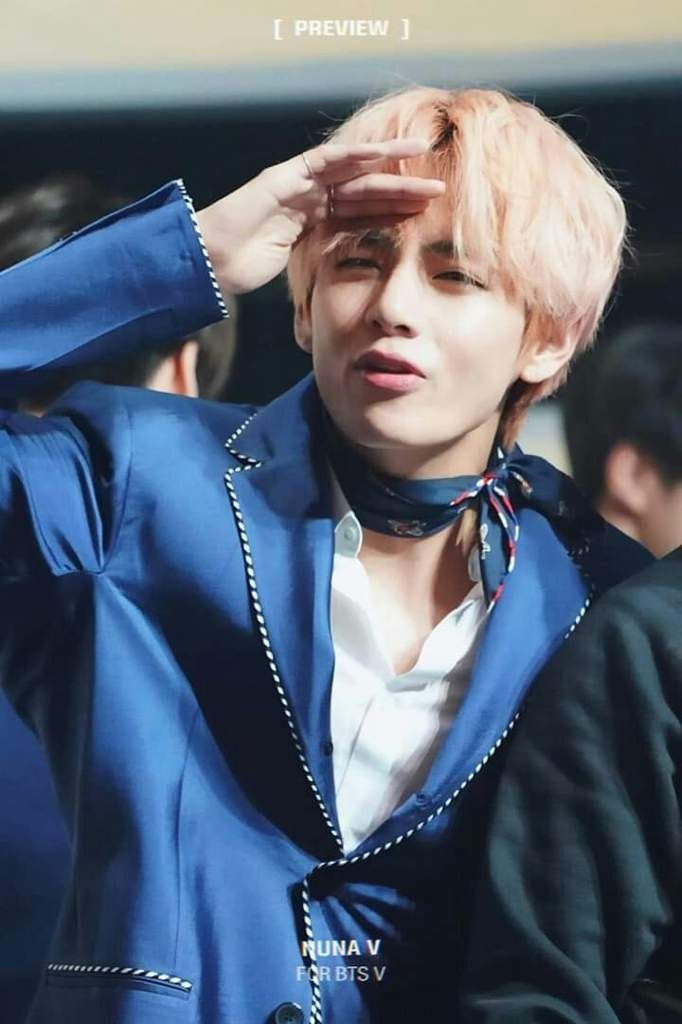 V (BTS) kể chuyện về người cha luôn ủng hộ mọi quyết định của con cái Ảnh 5