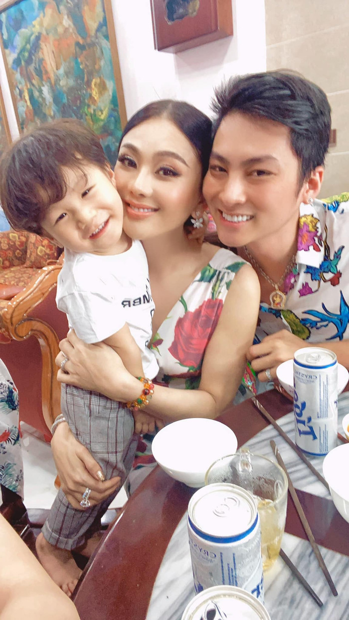 Hiện tại, khi con trai đã gần được 2 tuổi, Lâm Khánh Chi cũng đã có dự định tìm trường và chuẩn bị cho con đi học mẫu giáo