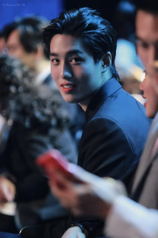 Vẻ đẹp nam tính cực cuốn hút của nam chính Tor Thanapob