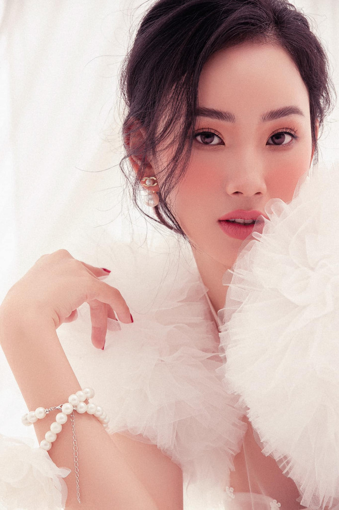 10. Trần Hoàng Ái Nhi là thí sinh đến từ Gia Lai. Cô từng lọt Top 10 cuộc thi Miss World Vietnam 2019, Top 5 Người đẹp nhân ái, Top 8 Người đẹp truyền thông.