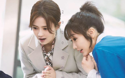 Từ 'Chiêu Diêu' sang 'Nửa là đường mật nửa là đau thương', Tiêu Yến với Bạch Lộc vẫn dính nhau như sam Ảnh 2