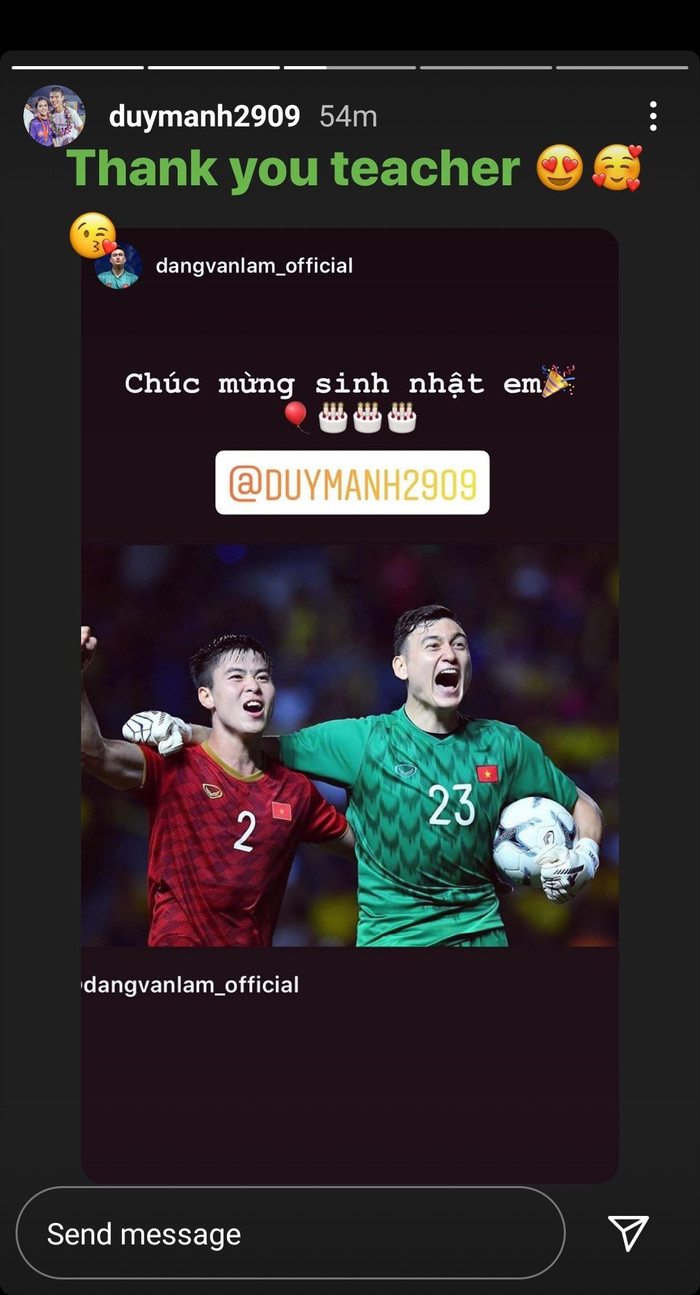 Đặng Văn Lâm cũng gửi lời chúc đến Duy Mạnh nhân ngày sinh nhật
