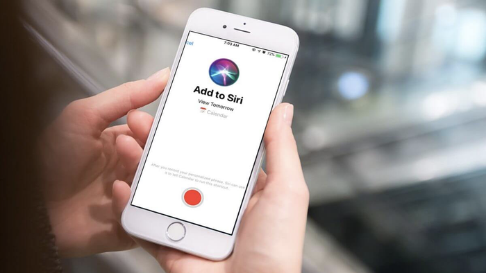 Siri là trợ lý ảo được phát triển bởi Apple, tích hợp trên các thiết bị như iPad, iPhone, Apple Watch, HomePod,... (Ảnh: TechSpot)