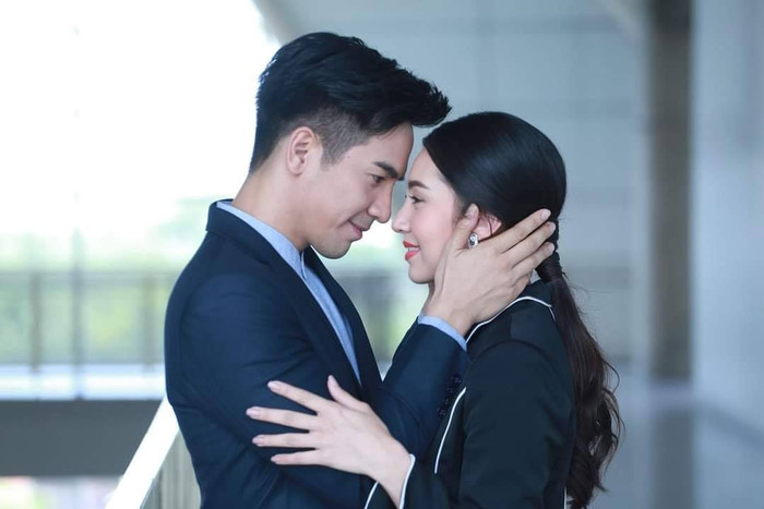 5 'bom tấn' màn ảnh nhỏ xứ chùa Vàng tháng 10: 'Chiêu trò lừa gạt' hay 'Xin nguyện tái sinh gần bên em' sẽ là cái tên gây được chú ý nhiều hơn Ảnh 4